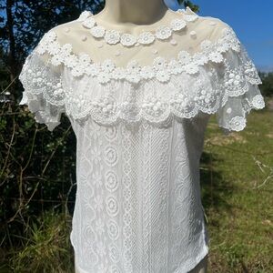 Chic White Lace Blouse